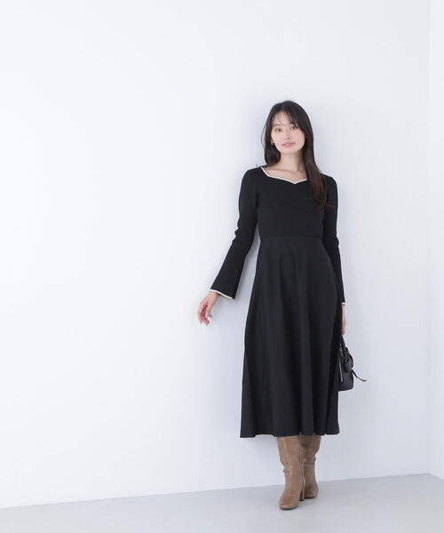 NATURAL BEAUTY BASIC（ナチュラルビューティーベーシック）の「◇バイカラーハートネックニットワンピース（ワンピース・レディース・ベージュ系その他/ブラック系その他/グレー系その他・MEDIUM/P/S）」の5枚目の写真