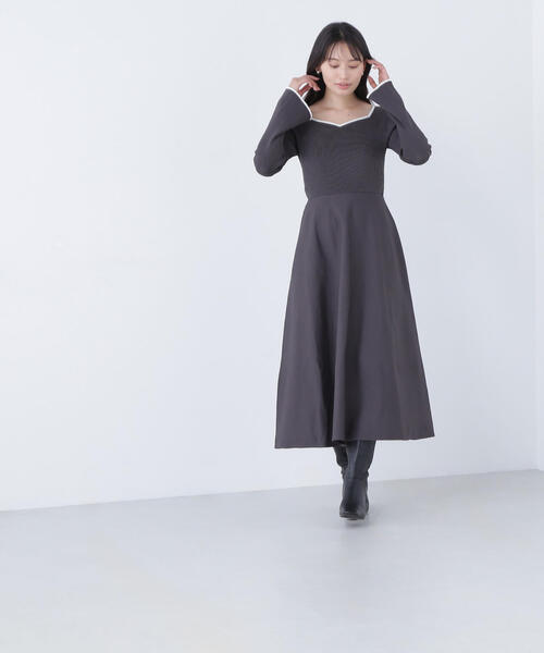 NATURAL BEAUTY BASIC（ナチュラルビューティーベーシック）の「◇バイカラーハートネックニットワンピース（ワンピース・レディース・ベージュ系その他/ブラック系その他/グレー系その他・MEDIUM/P/S）」の15枚目の写真