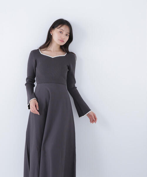 NATURAL BEAUTY BASIC（ナチュラルビューティーベーシック）の「◇バイカラーハートネックニットワンピース（ワンピース・レディース・ベージュ系その他/ブラック系その他/グレー系その他・MEDIUM/P/S）」の16枚目の写真