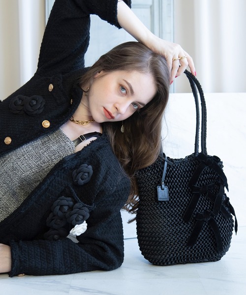 U(ユー)の「Ruban ルバン トートバッグ 飛ばしリボン付き(トートバッグ・レディース・ブラック/グレー・FREE)」の4枚目の写真