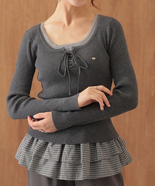 Lace Ladies(レースレディース)の「フロント レースアップ リブ ニット プルオーバー(Tシャツ/カットソー・レディース・ライトグレー/ダークグレー・FREE)」の1枚目の写真