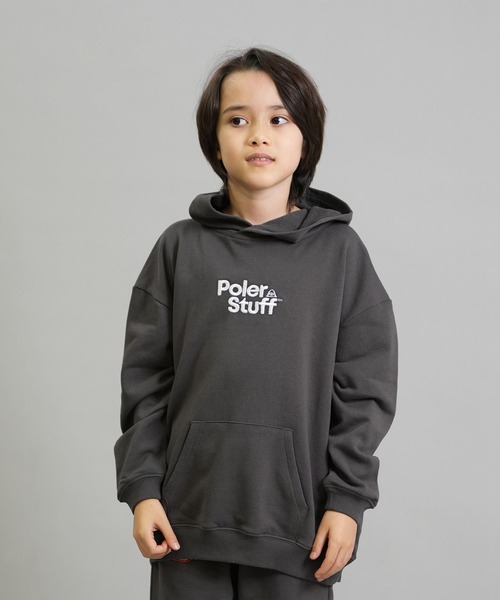 POLeR(ポーラー)の「POLER/ポーラー KIDS STUFF HOOD キッズ パーカー プルオーバー 259MCV0037(パーカー・キッズ・オートミール/チャコール・160cm/150cm/140cm/130cm)」の4枚目の写真