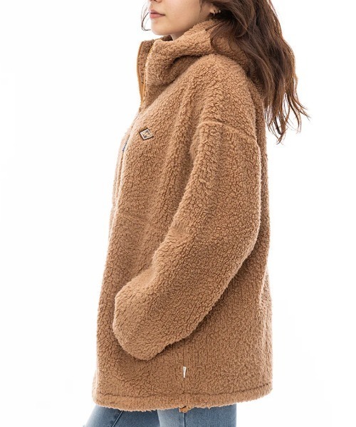 BILLABONG(ビラボン)の「【BILLABONG/ビラボン】24AW FURBOA HALF ZIP/ドローコード付きモコモコファー・ボアハーフジップブルゾン(ブルゾン・レディース・グリーン/ホワイト/ブラウン・MEDIUM)」の6枚目の写真