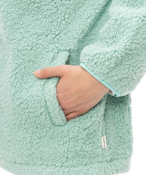 BILLABONG(ビラボン)の「【BILLABONG/ビラボン】24AW FURBOA HALF ZIP/ドローコード付きモコモコファー・ボアハーフジップブルゾン(ブルゾン・レディース・グリーン/ホワイト/ブラウン・MEDIUM)」の13枚目の写真