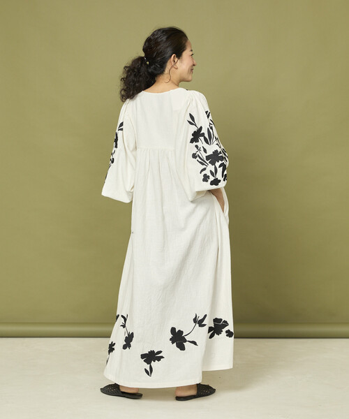 セール】Freada/フリーダ インド 花刺繍 モノトーン ワンピース/ヘビー
