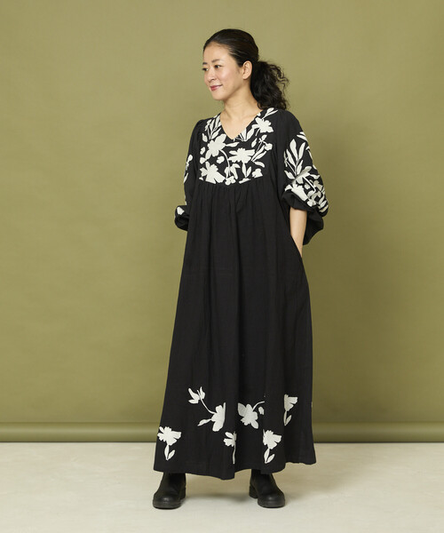 セール】Freada/フリーダ インド 花刺繍 モノトーン ワンピース/ヘビー