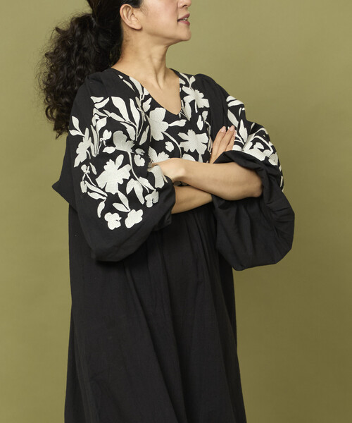 セール】Freada/フリーダ インド 花刺繍 モノトーン ワンピース/ヘビー