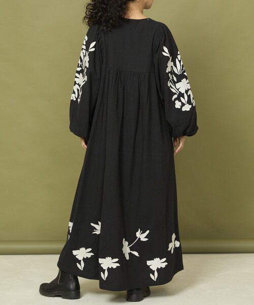 Freada/フリーダ インド 花刺繍 モノトーン ワンピース/ヘビー