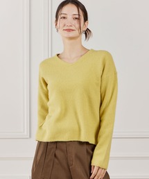ラクーンVネックプルオーバーニット