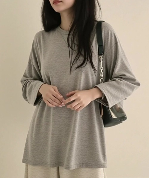 cammie(キャミー)の「クルーネックオーバーサイズロンT(Tシャツ/カットソー・レディース・ブラック/ホワイト/ダークグレー/グレー・L/M)」の3枚目の写真