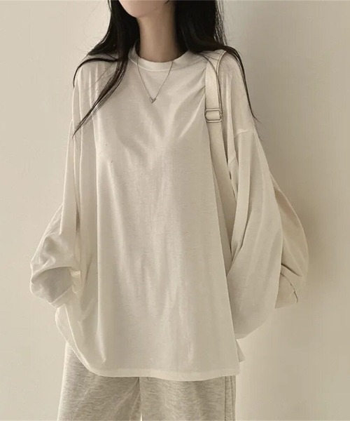 cammie(キャミー)の「クルーネックオーバーサイズロンT(Tシャツ/カットソー・レディース・ブラック/ホワイト/ダークグレー/グレー・L/M)」の2枚目の写真