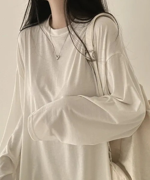 cammie(キャミー)の「クルーネックオーバーサイズロンT(Tシャツ/カットソー・レディース・ブラック/ホワイト/ダークグレー/グレー・L/M)」の5枚目の写真