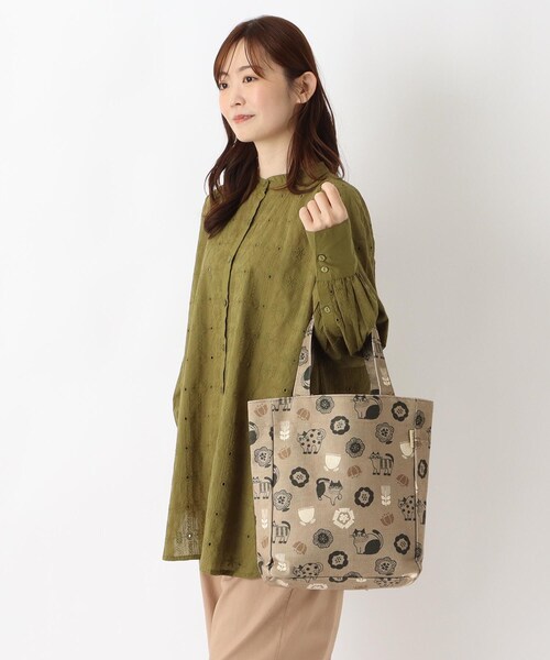 one'sterrace(ワンズテラス)の「FIKA A4トートバッグ(トートバッグ・レディース・ダークブラウン系8/グレー系4・99)」の11枚目の写真