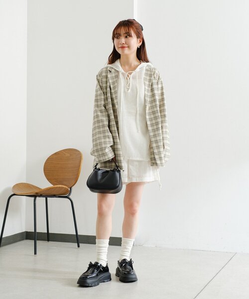 Kastane（カスタネ）の「【WEB・一部店舗限定】2WAYタックショルダーBAG（ショルダーバッグ・レディース・ピンク/アイボリー/ブラック・FREE）」の7枚目の写真