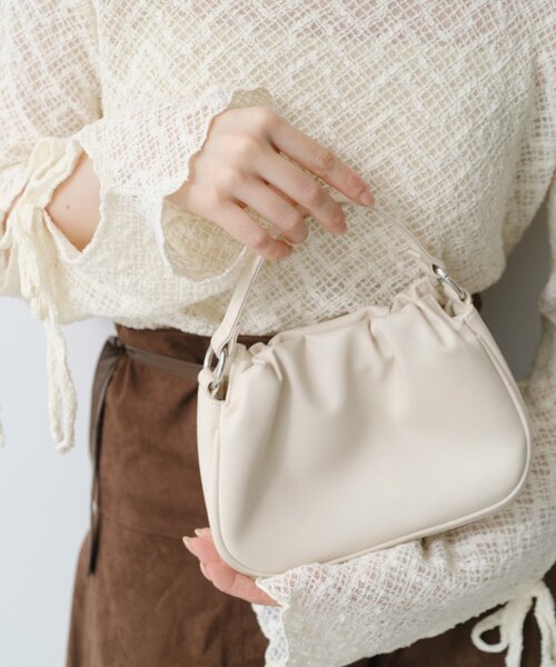 Kastane（カスタネ）の「【WEB・一部店舗限定】2WAYタックショルダーBAG（ショルダーバッグ・レディース・ピンク/アイボリー/ブラック・FREE）」の8枚目の写真