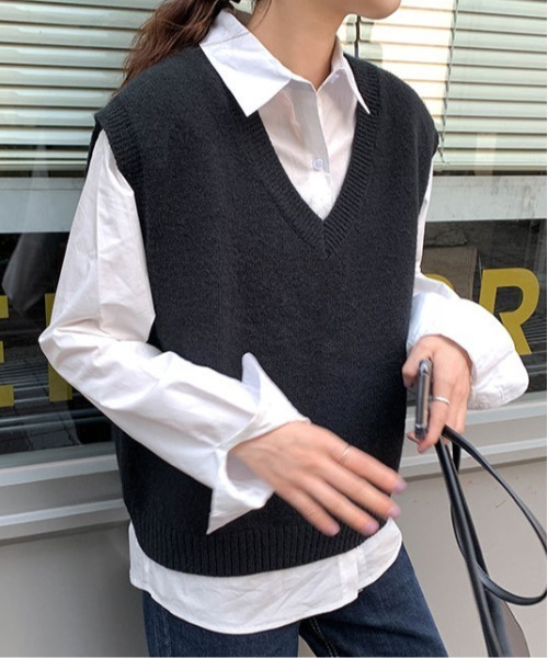 shyam inspiration(シャムインスピレーション)の「カラフルもちニットVネックベスト(ベスト・レディース・ピンク/ブラック/アイボリー/ブルー・F)」の7枚目の写真