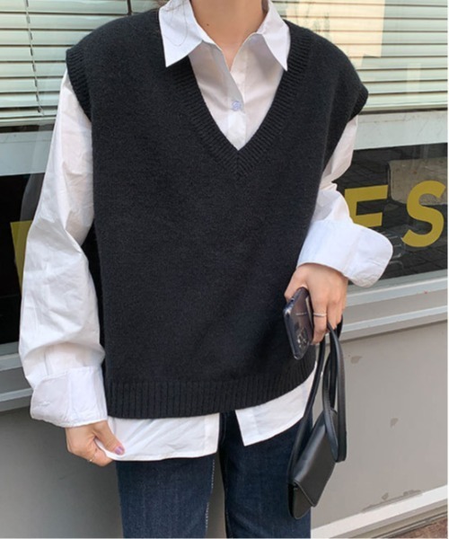 shyam inspiration(シャムインスピレーション)の「カラフルもちニットVネックベスト(ベスト・レディース・ピンク/ブラック/アイボリー/ブルー・F)」の8枚目の写真