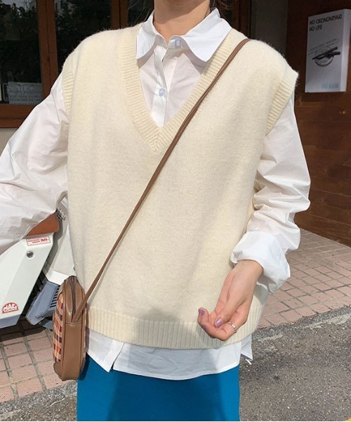 shyam inspiration(シャムインスピレーション)の「カラフルもちニットVネックベスト(ベスト・レディース・ピンク/ブラック/アイボリー/ブルー・F)」の18枚目の写真