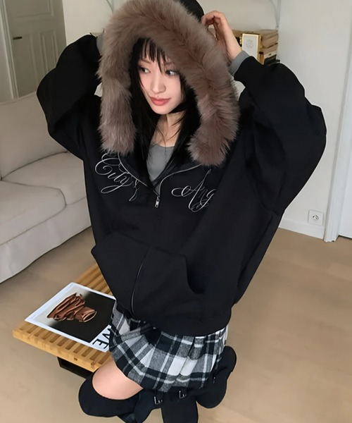 セール】裏起毛ファーフードフロントロゴジップパーカー/ファー付き