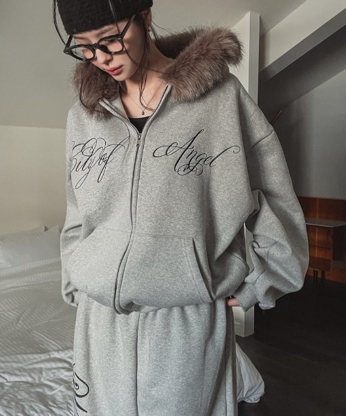 セール】裏起毛ファーフードフロントロゴジップパーカー/ファー付き