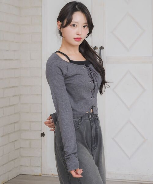 ems excite（エムズエキサイト）の「レースアップレイヤード風ロンTEE（Tシャツ/カットソー・レディース・ブラック/ダークグレー/ワインレッド/ブラウン・FREE）」の10枚目の写真