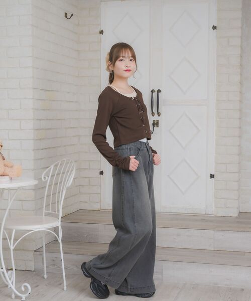 ems excite（エムズエキサイト）の「レースアップレイヤード風ロンTEE（Tシャツ/カットソー・レディース・ブラック/ダークグレー/ワインレッド/ブラウン・FREE）」の22枚目の写真