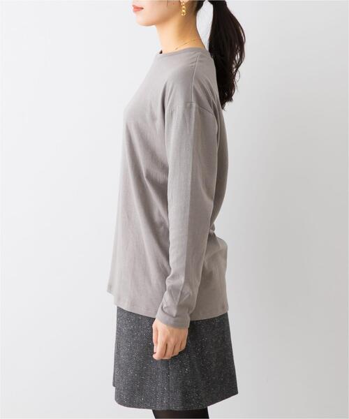 URBAN RESEARCH ROSSO WOMEN（アーバンリサーチ　ロッソ）の「F by ROSSO　ソフトウォームオーバーロンTEE（Tシャツ/カットソー・レディース・モカ/オフホワイト/ブラック・FREE）」の19枚目の写真