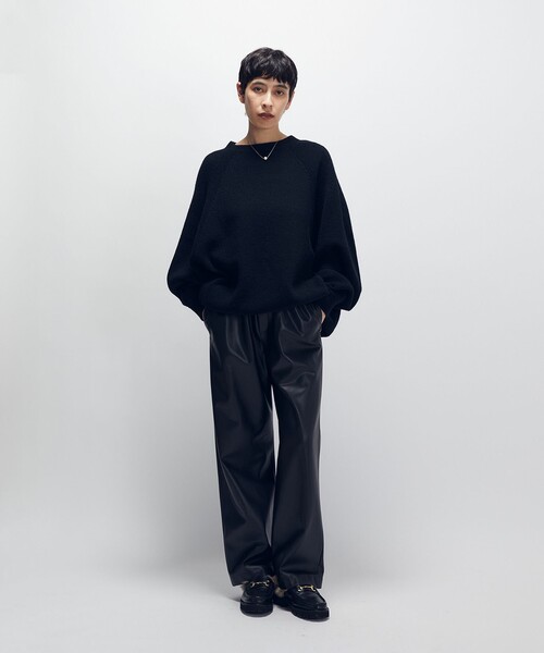 1er Arrondissement(プルミエアロンディスモン)の「フェイクレザーパンツ(その他パンツ・レディース・ブラック系その他3・36/38)」の4枚目の写真