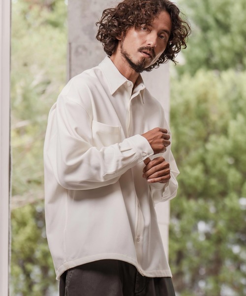 CAMBIO（カンビオ）の「ms6291-ルーズシルエット裾スピンドルTRシャツ（シャツ/ブラウス・メンズ・ネイビー/ホワイト/ブラック・M/L/XL）」の4枚目の写真