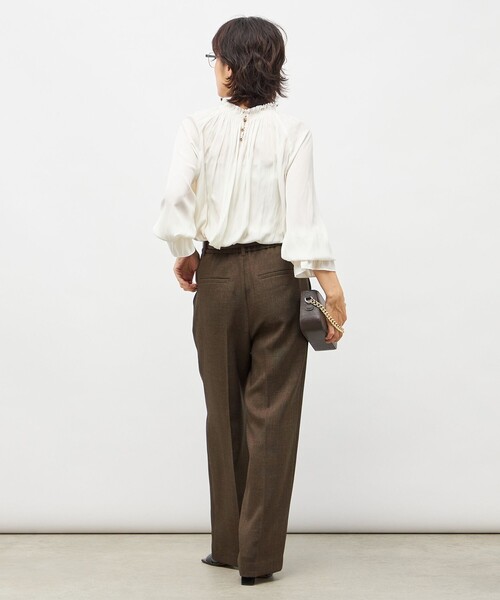 NOLLEY’S（ノーリーズ）の「ウォッシャブル2WAY割繊衿フリルブラウス（シャツ/ブラウス・レディース・オフホワイト/クリーム/サックスブルー/ネイビー・38）」の15枚目の写真