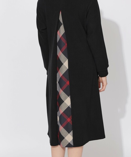 CB CRESTBRIDGE（シービークレストブリッジ）の「【Meシリーズ】バックチェック切替タートルワンピース（ワンピース・レディース・ブラック/レッド系その他4/ホワイト系その他・S/M）」の14枚目の写真
