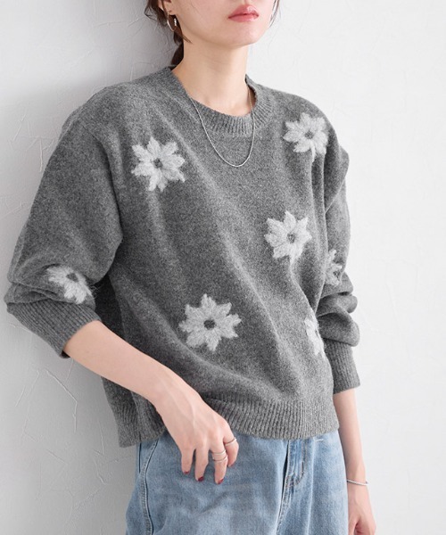 Pierrot(ピエロ)の「フラワー刺繍ニット(ニット/セーター・レディース・チャコール/アイボリー・M)」の21枚目の写真