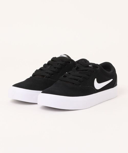NIKE(ナイキ)の「《NIKE》CHARGE SUEDE(スニーカー・レディース・ブラック×ブラック/グレー/ライトグレー/ブラック×ホワイト・23.0cm/23.5cm/24.0cm/24.5cm/25.0cm/22.5cm)」の2枚目の写真