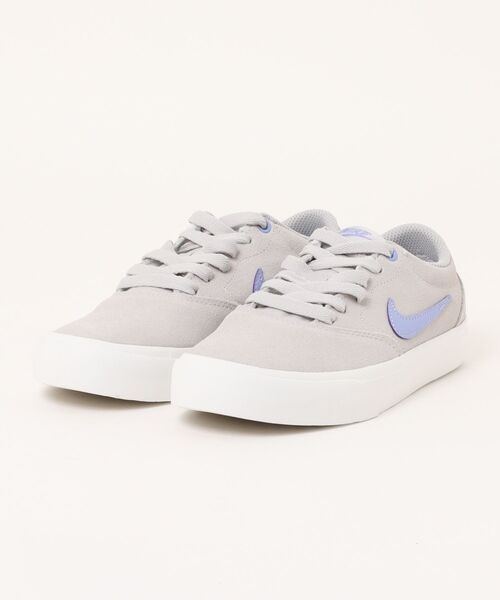 NIKE(ナイキ)の「《NIKE》CHARGE SUEDE(スニーカー・レディース・ブラック×ブラック/グレー/ライトグレー/ブラック×ホワイト・23.0cm/23.5cm/24.0cm/24.5cm/25.0cm/22.5cm)」の1枚目の写真