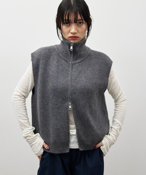ドライバーズニットベスト（ベスト）｜HANNE（アン）のファッション
