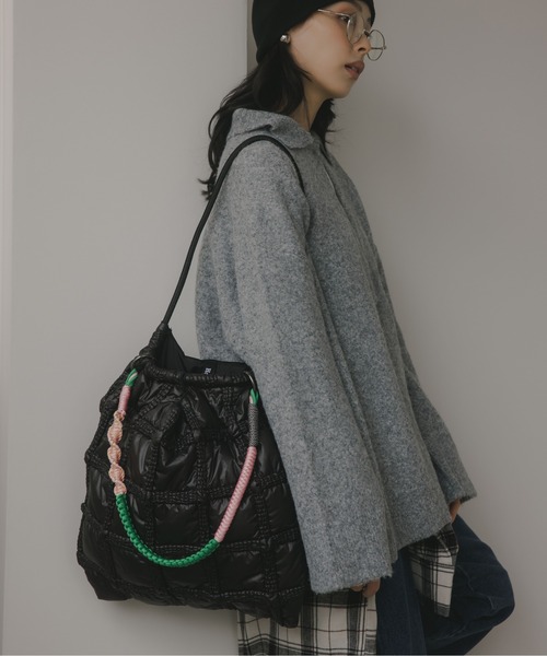 210nouve（トゥージュヌーブ）の「ナイロン チェック柄 コードストラップ バッグ（ハンドバッグ・レディース・ブラック/カーキ・FREE）」の19枚目の写真