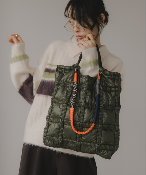 210nouve（トゥージュヌーブ）の「ナイロン チェック柄 コードストラップ バッグ（ハンドバッグ・レディース・ブラック/カーキ・FREE）」の22枚目の写真