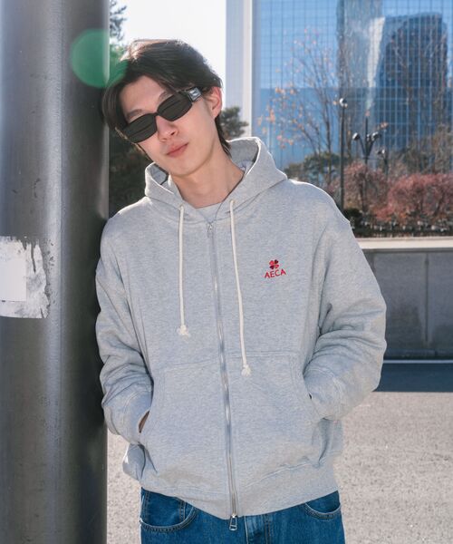 AECA(エイカ)の「EVERYDAY AECA CLOVER ZIP UP HOODIE-GREY(パーカー・レディース・その他・MEDIUM/SMALL/LARGE/W/X-LARGE)」の11枚目の写真