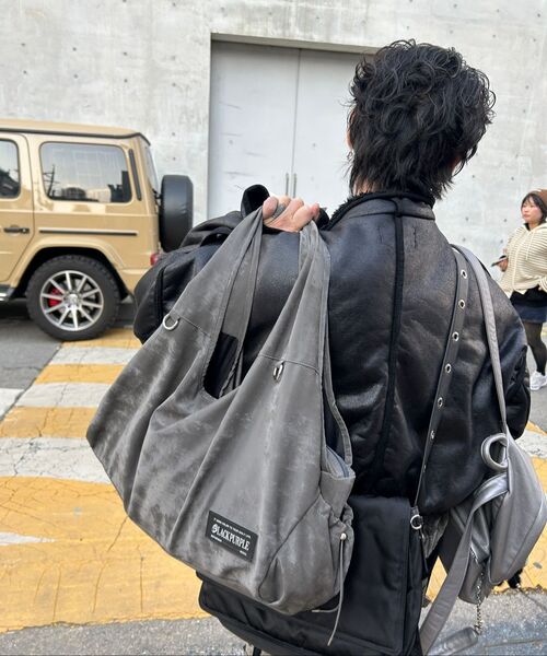 BLACKPURPLE(ブラックパープル)の「3-Wayクラウドバッグ Cloud Bag - L(メッセンジャーバッグ・メンズ・ブラック・FREE)」の11枚目の写真