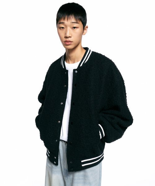 INSILENCE(インサイロンス)の「カセンティーノスタジアムジャンパー BLACK(スタジャン・レディース・その他・LARGE/MEDIUM/SMALL)」の1枚目の写真