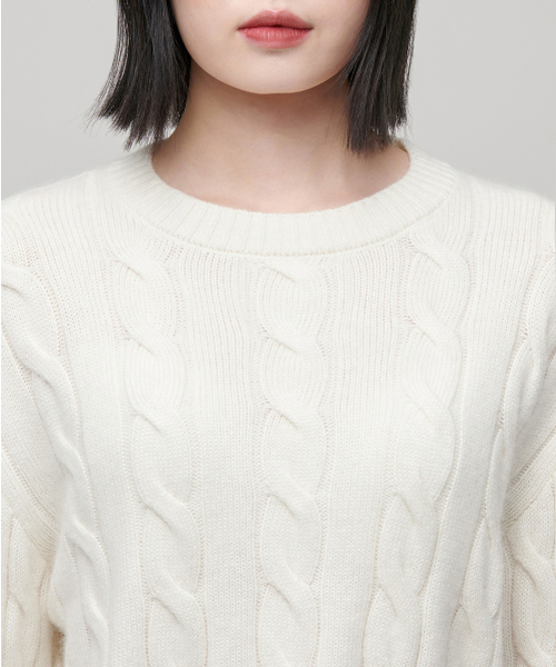MUSINSA STANDARD WOMAN（ムシンサスタンダードウーマン）の「ウィメンズアンゴラブレンドケーブルクロップニット[アイボリー]（ニット/セーター・レディース・その他・X-SMALL/SMALL/MEDIUM/LARGE）」の10枚目の写真