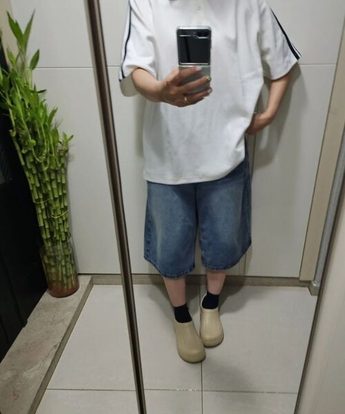TOFFEE(トフィー)の「ウォッシュドバミューダデニムパンツ(ブルー)(その他パンツ・メンズ・その他・SMALL/MEDIUM/LARGE/X-LARGE)」の6枚目の写真
