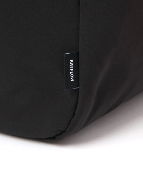 BAYFLOW（ベイフロー）の「チャーム付き中綿ショルダーバッグ（ショルダーバッグ・メンズ・ブラック/グレー・FREE）」の13枚目の写真