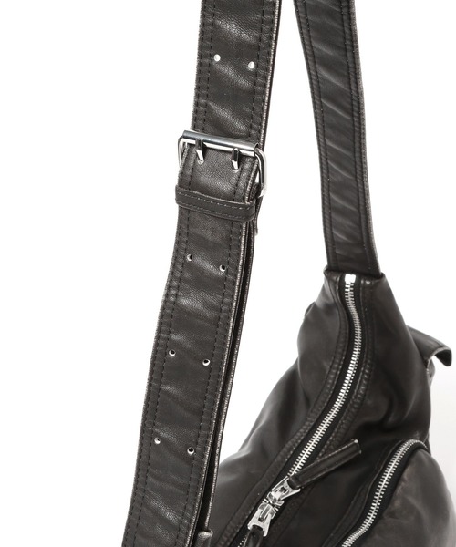 niko and...（ニコアンド）の「【WILLIAM B.ELIOTT】ポケットショルダーバッグ（ショルダーバッグ・レディース・ダークブラウン/ブラック・0）」の19枚目の写真