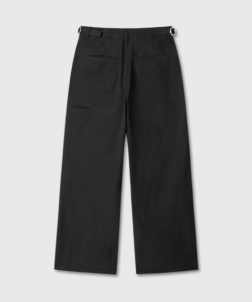 DIVEIN（ダイブイン）の「UNIFORM COTTON CHINO PANTS (BLACK)（その他パンツ・メンズ・その他・0/1/2）」の2枚目の写真