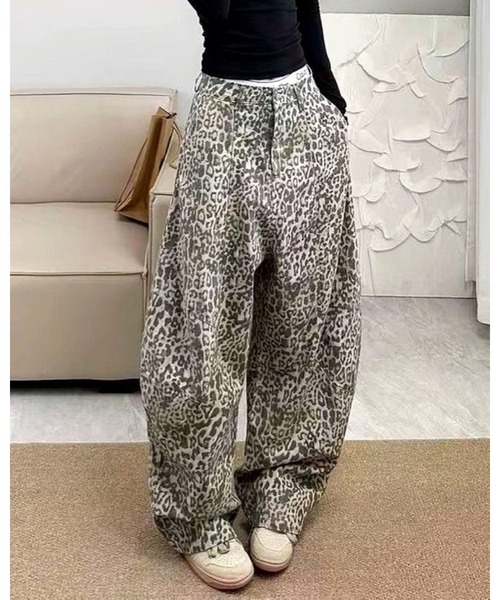CHEER(チアー)の「レオパード柄バレルレッグルーズパンツ(その他パンツ・レディース・ベージュ・S/M/L/3L)」の22枚目の写真