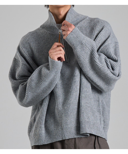 BUTTON SEOUL(ボタンソウル)の「ルーズフィットハーフジップハイネックニット(グレー)(ニット/セーター・メンズ・その他・MEDIUM/LARGE/X-LARGE)」の7枚目の写真