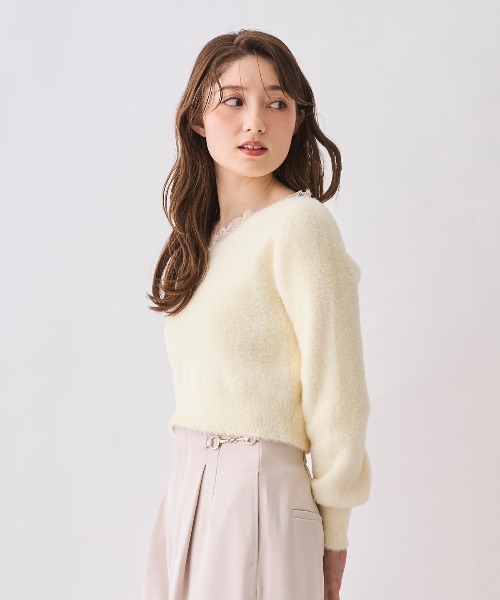 SWINGLE（スウィングル）の「レースネックフェザーニット（ニット/セーター・レディース・ピンク/イエロー/ブルー/オフホワイト・FREE）」の7枚目の写真