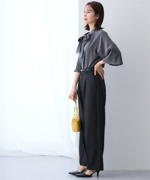 7days Life Styling(セブンデイズライフスタイリング)の「シャンブレー前後2WAYリボンタイブラウス セットアップ対応<大きいサイズ有>(シャツ/ブラウス・レディース・グレー系/ネイビー系・3L/LL/L/M)」の6枚目の写真