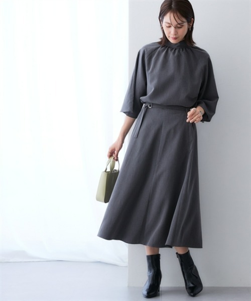 7days Life Styling(セブンデイズライフスタイリング)の「シャンブレー前後2WAYリボンタイブラウス セットアップ対応<大きいサイズ有>(シャツ/ブラウス・レディース・グレー系/ネイビー系・3L/LL/L/M)」の8枚目の写真